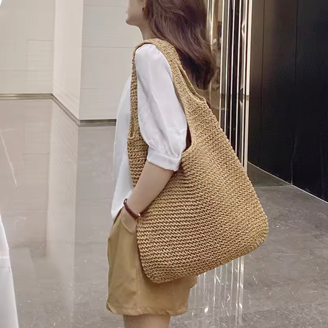 Women's Natural Straw Tote Bag – Large Spacious Bag 42 cm x 32 cm Ideal for Beach and Summer Outings