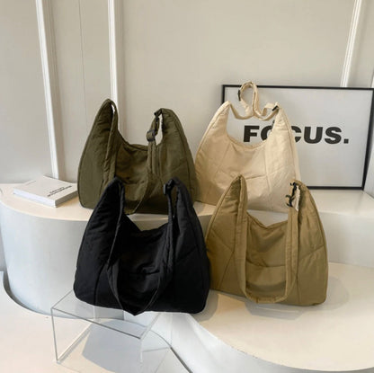 Sac à main en cuir pour femme avec bandoulière amovible – Élégant et pratique, Noir 30x25x15 cm