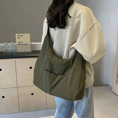 Sac à main en cuir pour femme avec bandoulière amovible – Élégant et pratique, Noir 30x25x15 cm