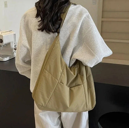 Sac à main en cuir pour femme avec bandoulière amovible – Élégant et pratique, Noir 30x25x15 cm