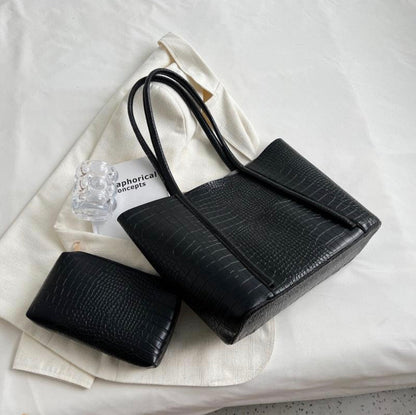 Sac à main Croco pour femmes - Élégant et pratique, dimensions 38x28x13 cm, intérieur spacieux et compartiments organisés