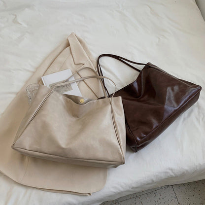 Sac fourre-tout en cuir synthétique souple pour femme – Grand format style rétro, pratique et élégant pour un usage quotidien