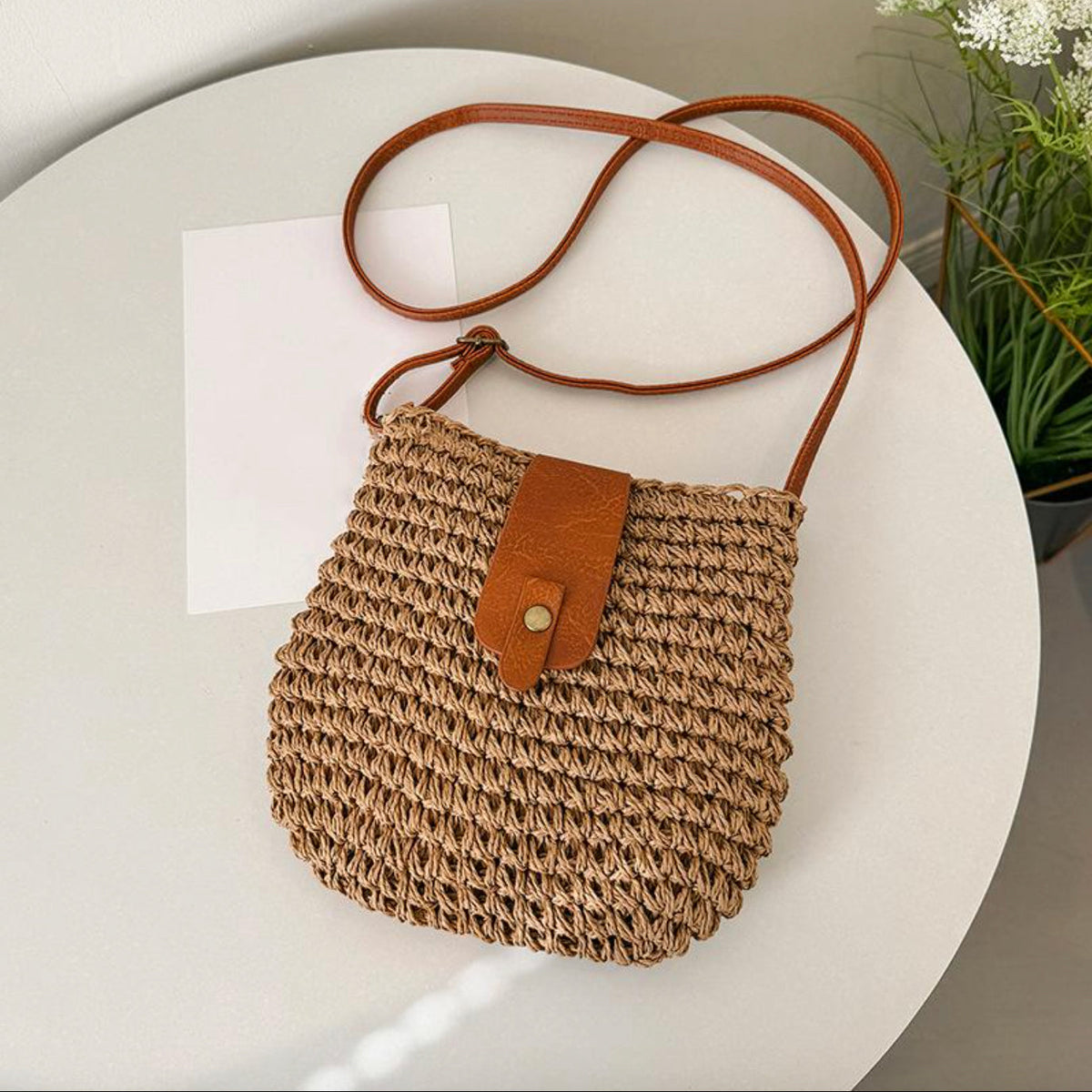 Sac à main élégant pour femme avec compartiments pratiques en cuir synthétique – Sac d'épaule raffiné noir, beige, rouge
