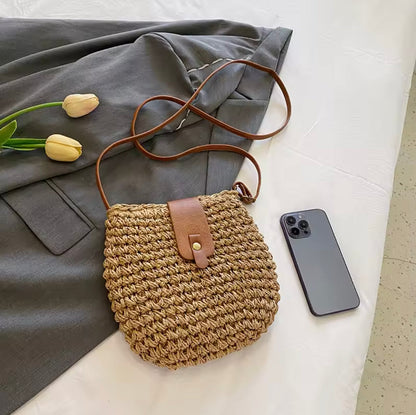 Sac à main élégant pour femme avec compartiments pratiques en cuir synthétique – Sac d'épaule raffiné noir, beige, rouge