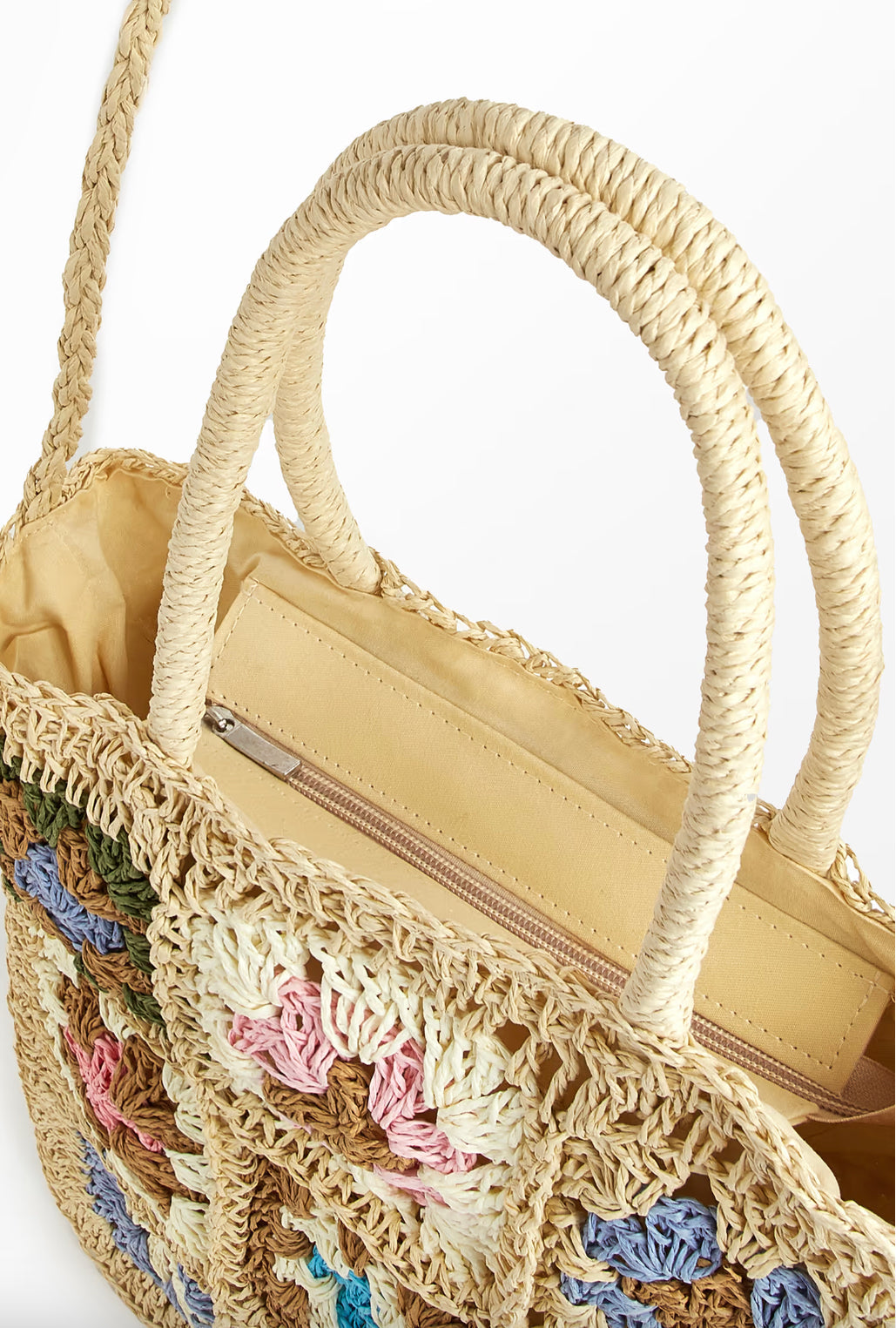 Bohemian Genuine Leather Bag for Women - Elegant Handbag with Spacious Compartments and Modern Design