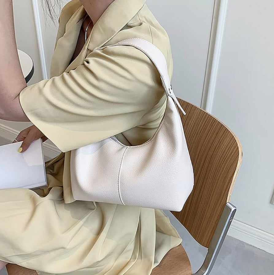 Sac à main en cuir souple pour femme Joséphine – Élégant, pratique avec bandoulière réglable, noir ou marron