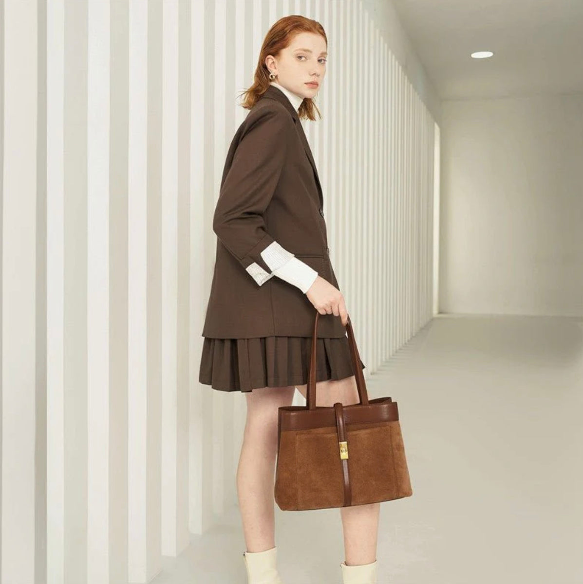 Sac à main élégant en daim pour femme avec poche intérieure – Sac spacieux pour le bureau et les sorties décontractées