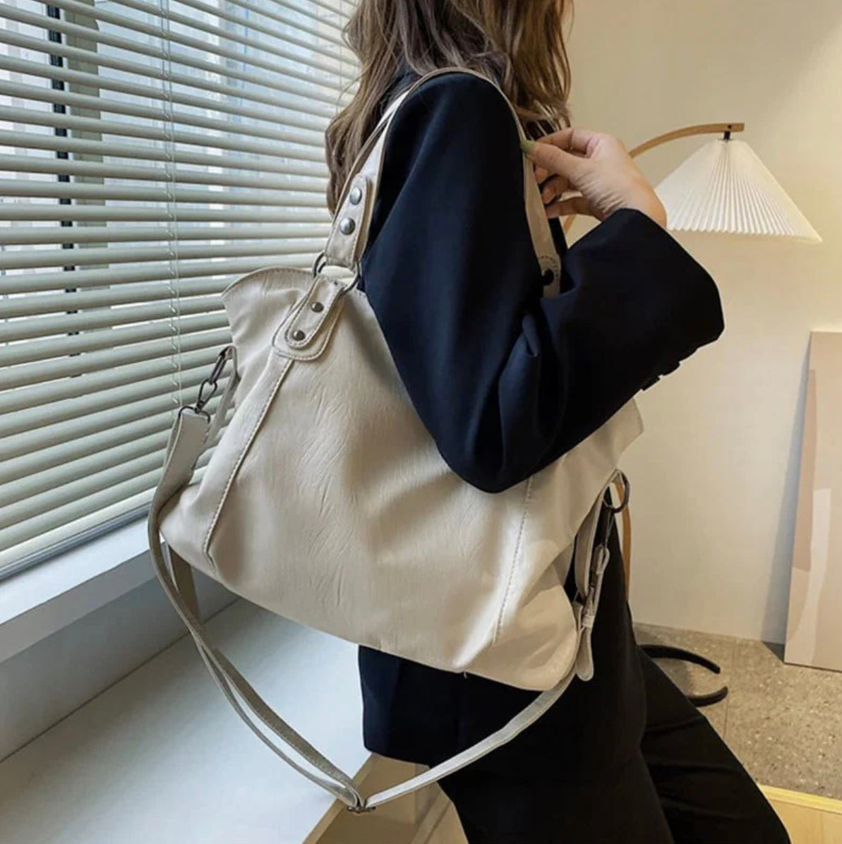 Elegant Vegan Leather Women's Handbag with Adjustable Shoulder Strap – 5 Colors Available, 40x28x11 cm