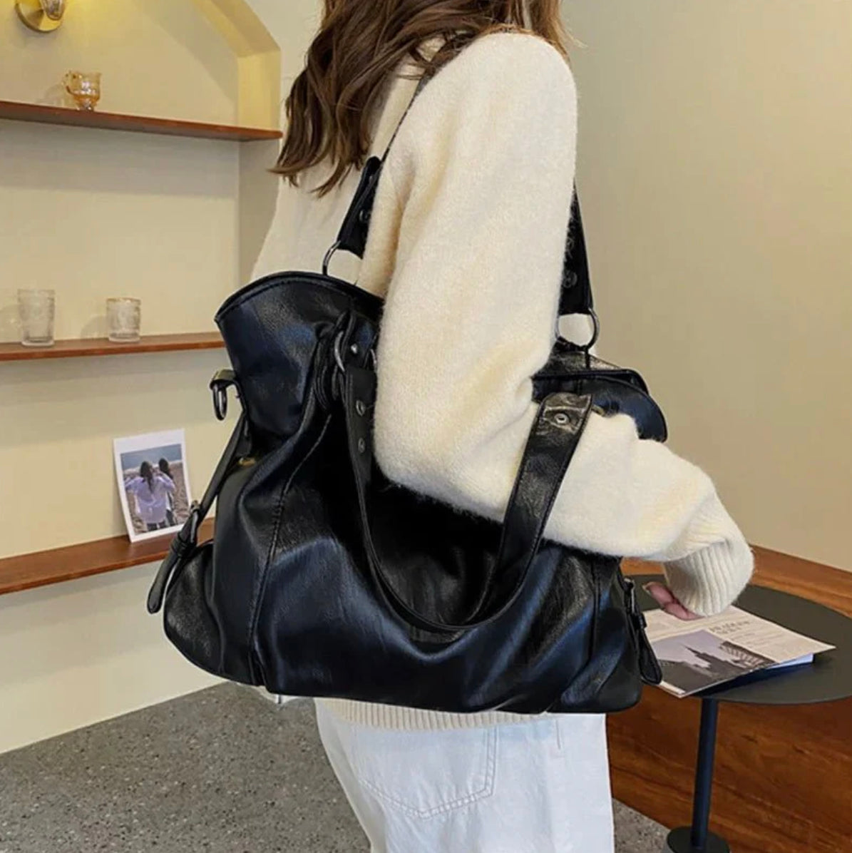 Elegant Vegan Leather Women's Handbag with Adjustable Shoulder Strap – 5 Colors Available, 40x28x11 cm