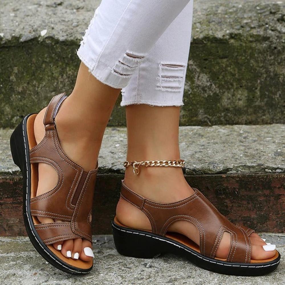 https://cdn.shopify.com/s/files/1/0934/1639/0995/files/brown_2428d2af-07be-4230-b902-9538e1167bb4.jpg?v=1745366802