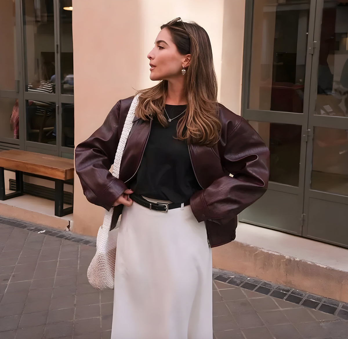 Veste aviateur élégante pour femme en cuir synthétique avec taille élastique – Style moderne et polyvalent