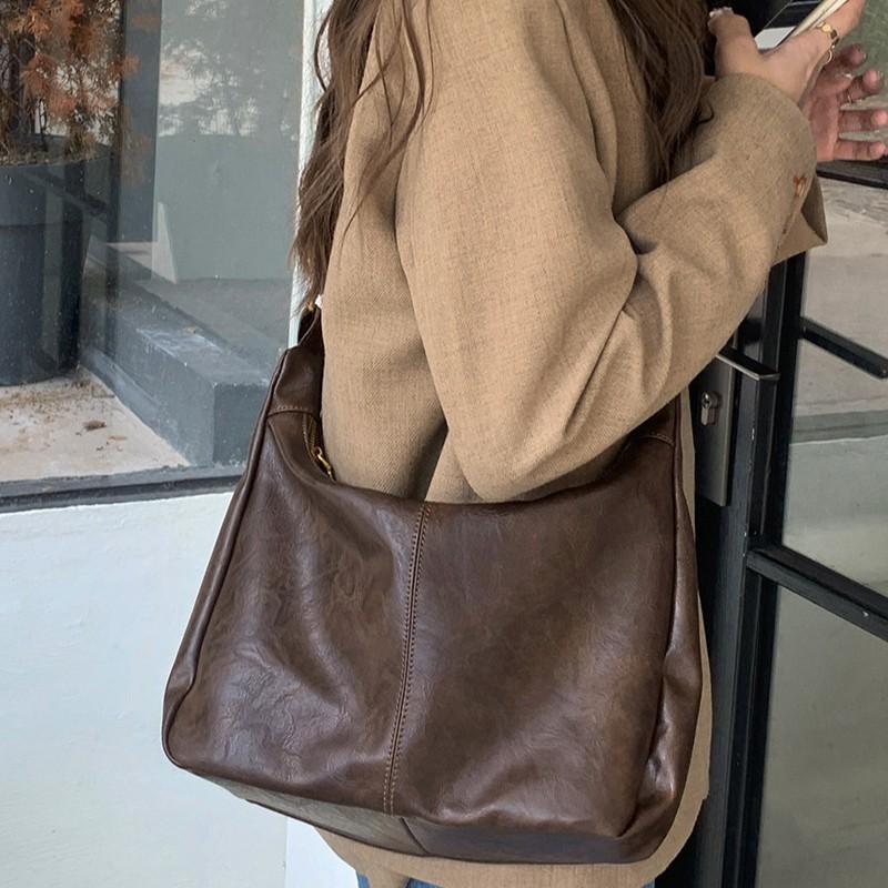 Sac d'épaule Lisa pour femme - Élégant et pratique, taille unique 37x29x12 cm, bandoulière réglable, design contemporain