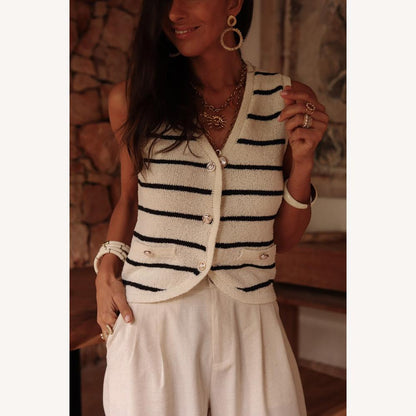 Gilet sans manches rayé crème et noir pour femme avec boutons dorés – Élégance nautique en tricot acrylique