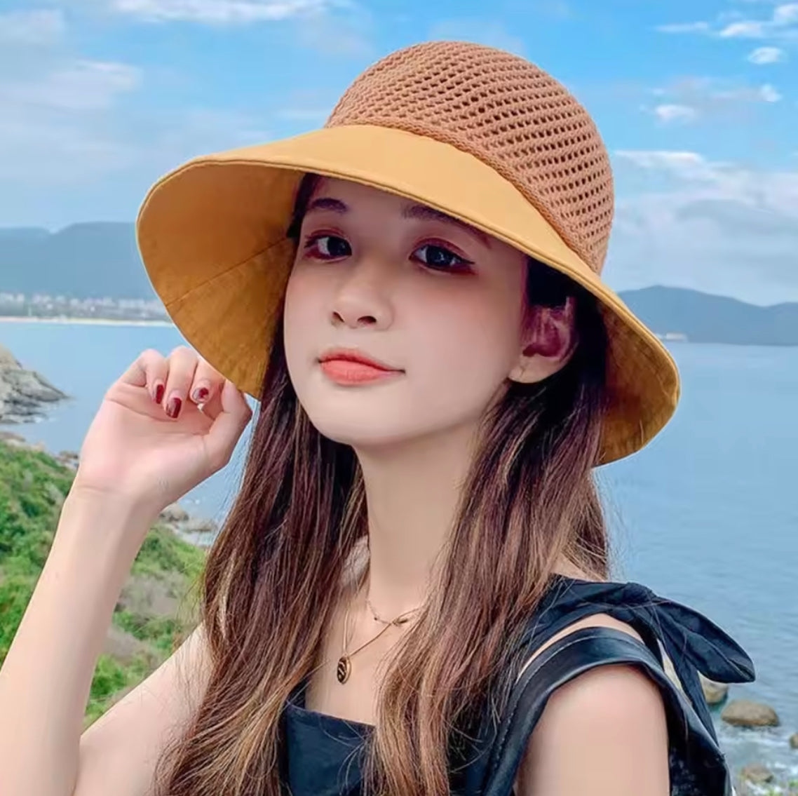 Women's Lightweight Straw Hat with Sun Protection – Elegant Summer Boater Hat