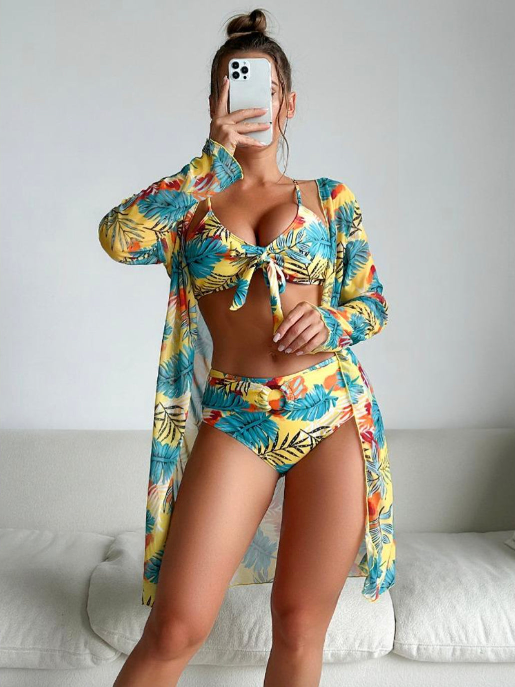 Ensemble de maillot de bain trois pièces tropical bohème pour femme avec haut à manches longues et détails en dentelle