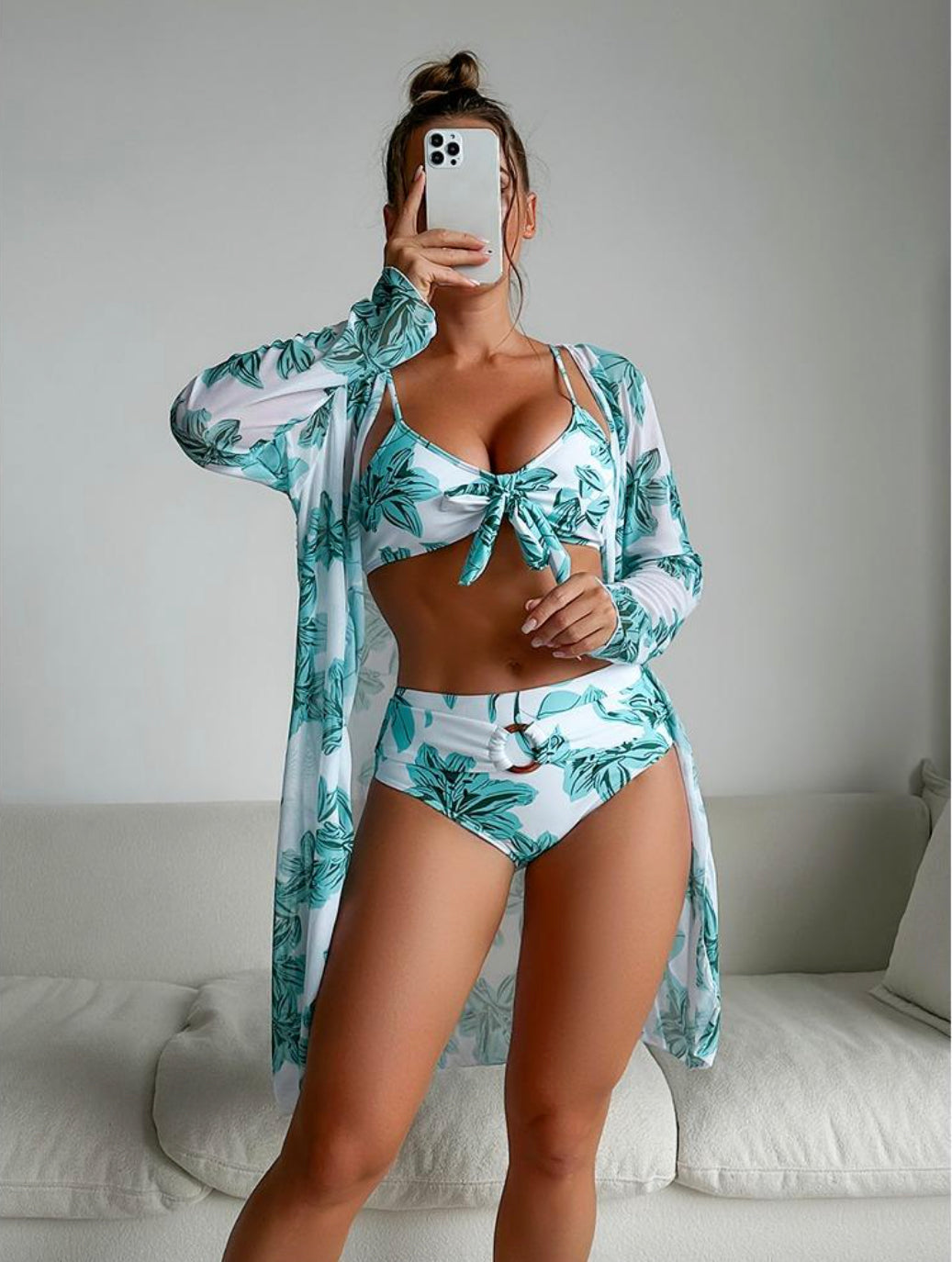 Ensemble de maillot de bain trois pièces tropical bohème pour femme avec haut à manches longues et détails en dentelle