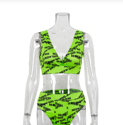 Bikini fendu taille haute bohème pour femmes – Imprimé graphique éclatant, maillot de bain féminin élégant pour l'été