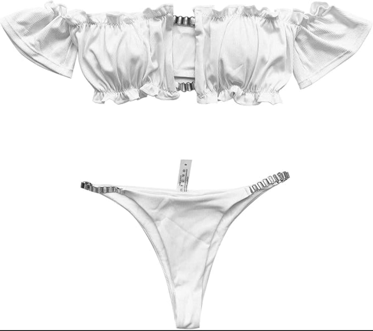 Bikini féminin à épaules dénudées avec détails ajourés et volants – Maillot de bain élégant pour l'été