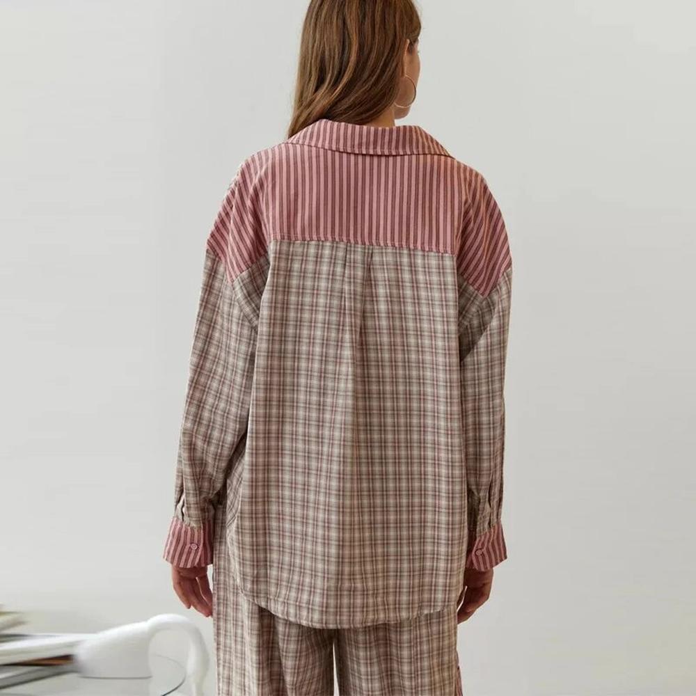Pyjama d'hiver rayé pour femme en coton et polyester – Ensemble chaud et décontracté pour se détendre à la maison